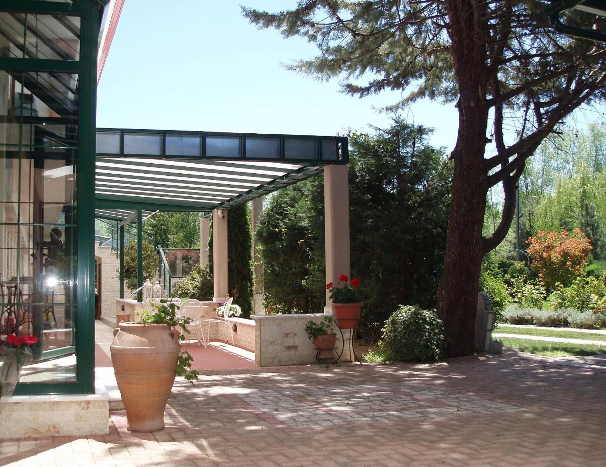 Hotel Galaxy Krepeni Exterior foto