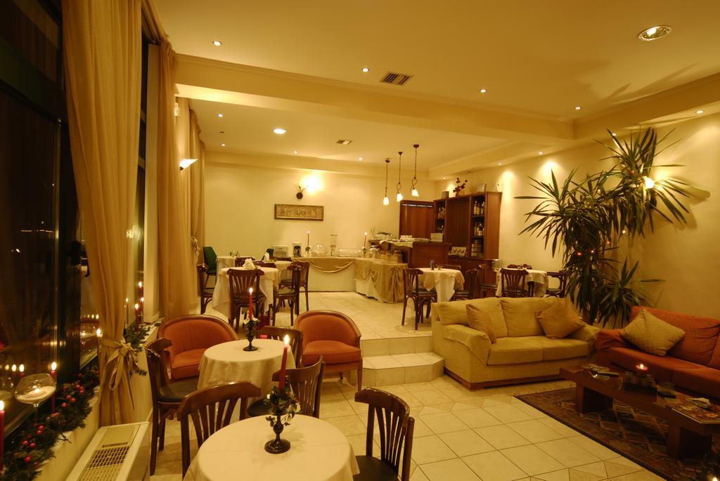 Hotel Galaxy Krepeni Exterior foto